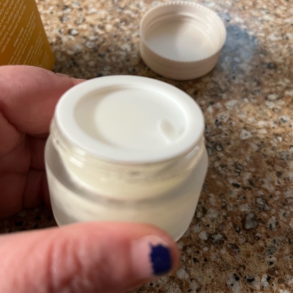 NWT Three Ships Lip Treatment Kit - Picture 10 of 15